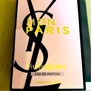 Yves Saint Lauren Mon Paris eau de parfum
sample spray